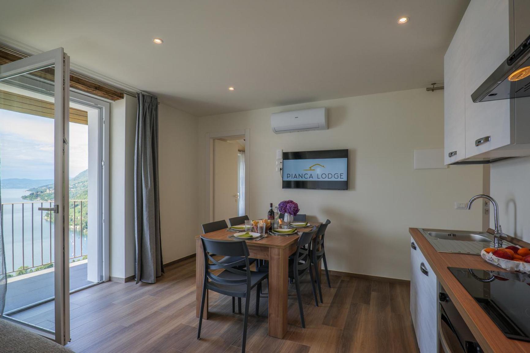 Piancalodge Cannero Riviera Room photo