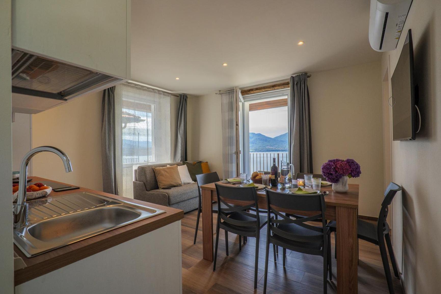 Piancalodge Cannero Riviera Room photo
