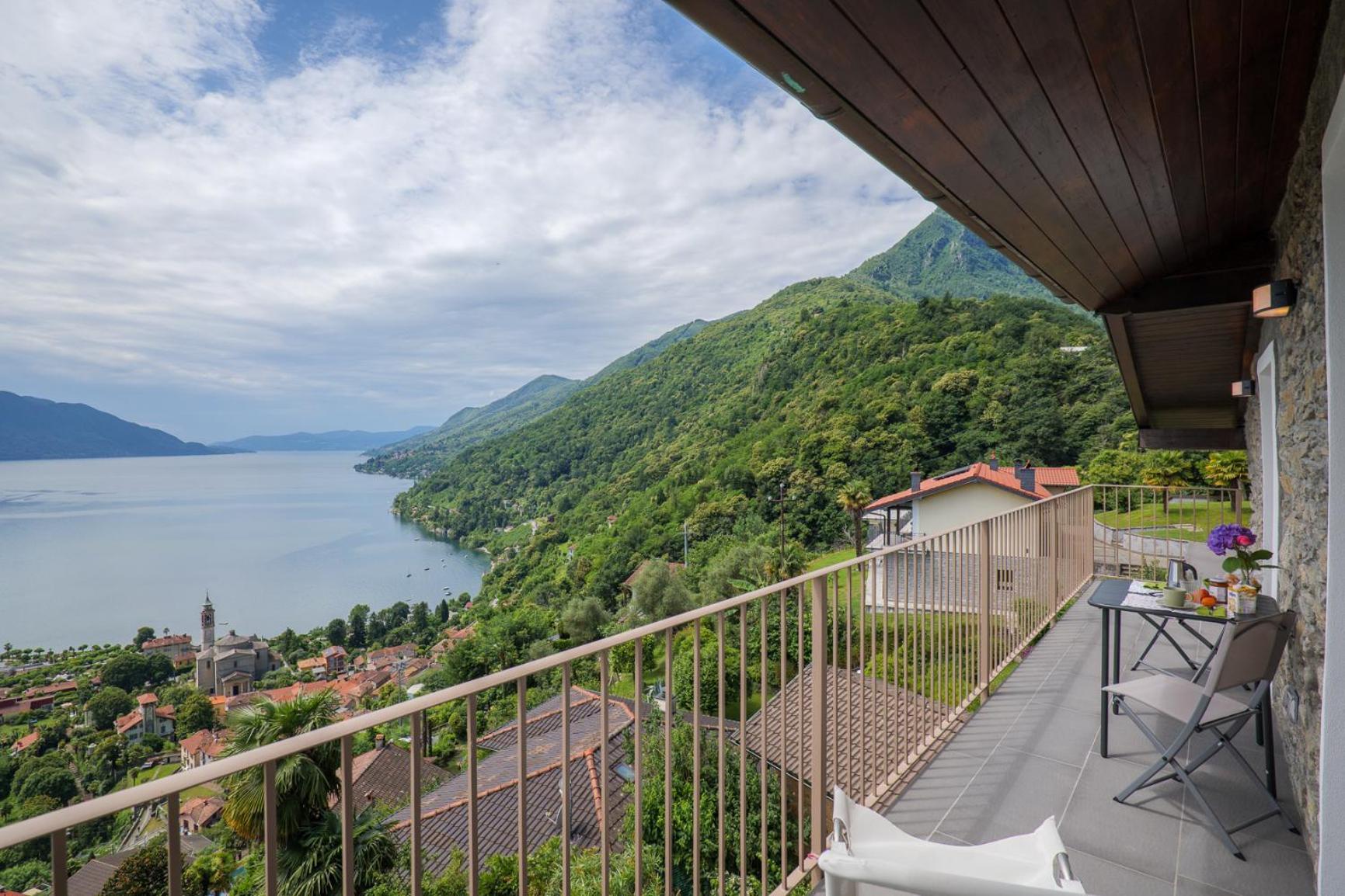 Piancalodge Cannero Riviera Room photo
