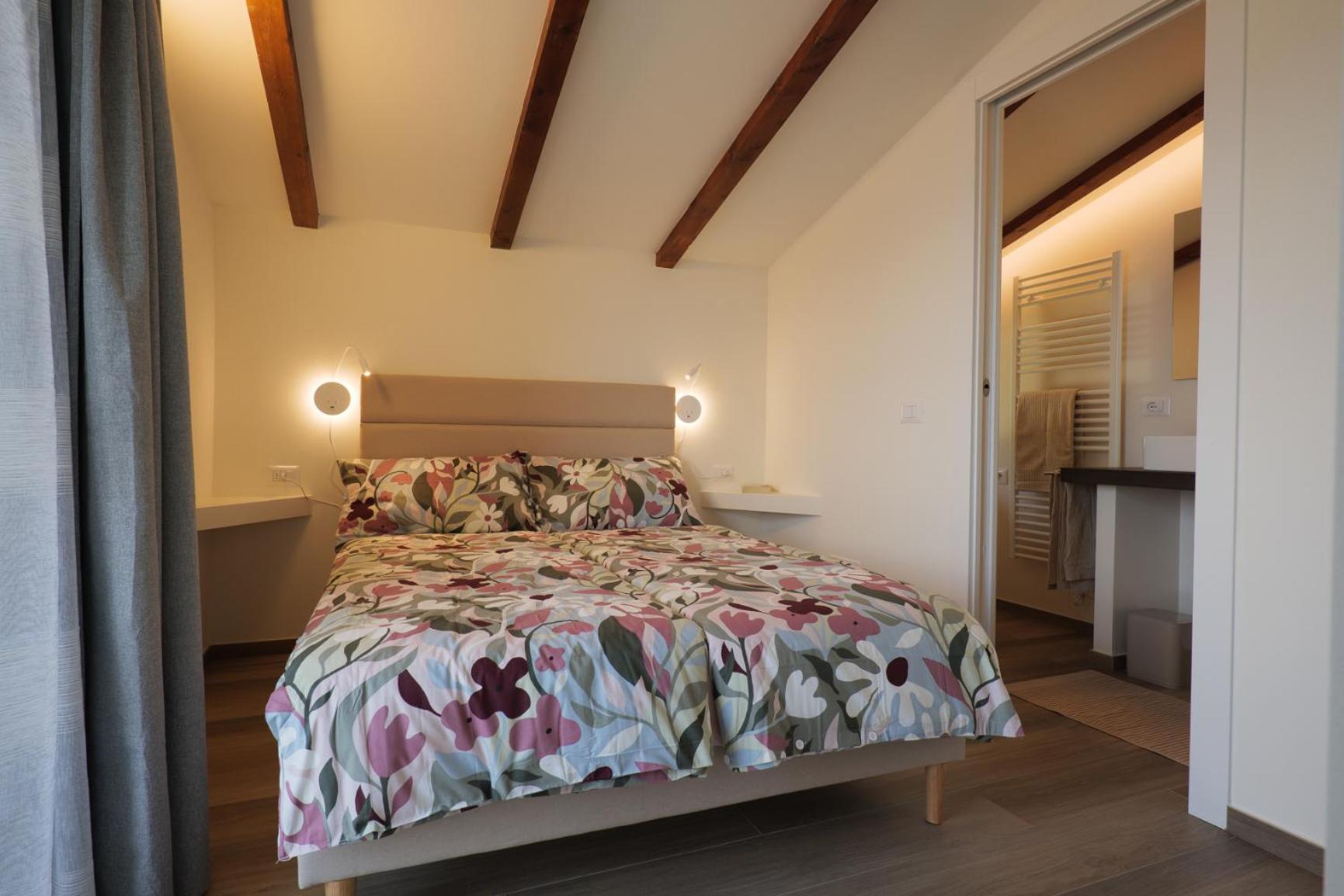Piancalodge Cannero Riviera Room photo