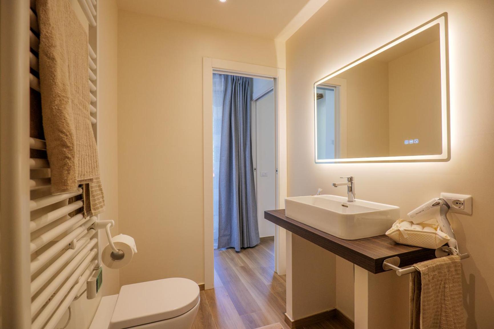 Piancalodge Cannero Riviera Room photo